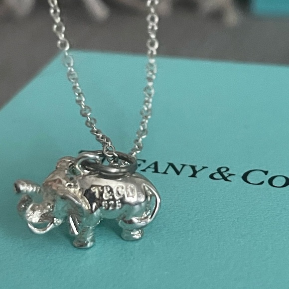COA⭐️🐘TIFFANY & CO🐘⭐️VERY RaRe LUCKY⭐️🐘ELEPHANT🐘NECKLACE⭐️🐘OVER 30YRS OLD - Picture 6 of 8
